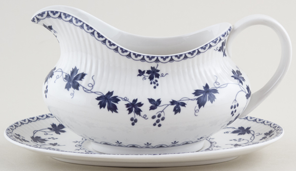 Sauce Boat with Stand